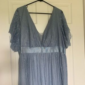 SHEIN Curve Powder Blue Short Sleeve Gown